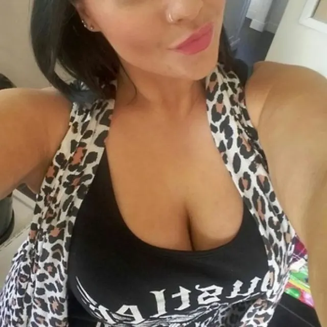 DelphineXxX image 0